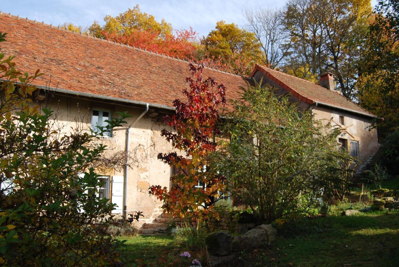 La Tour Bed & Breakfast Marcilly-la-Gueurce Bagian luar foto
